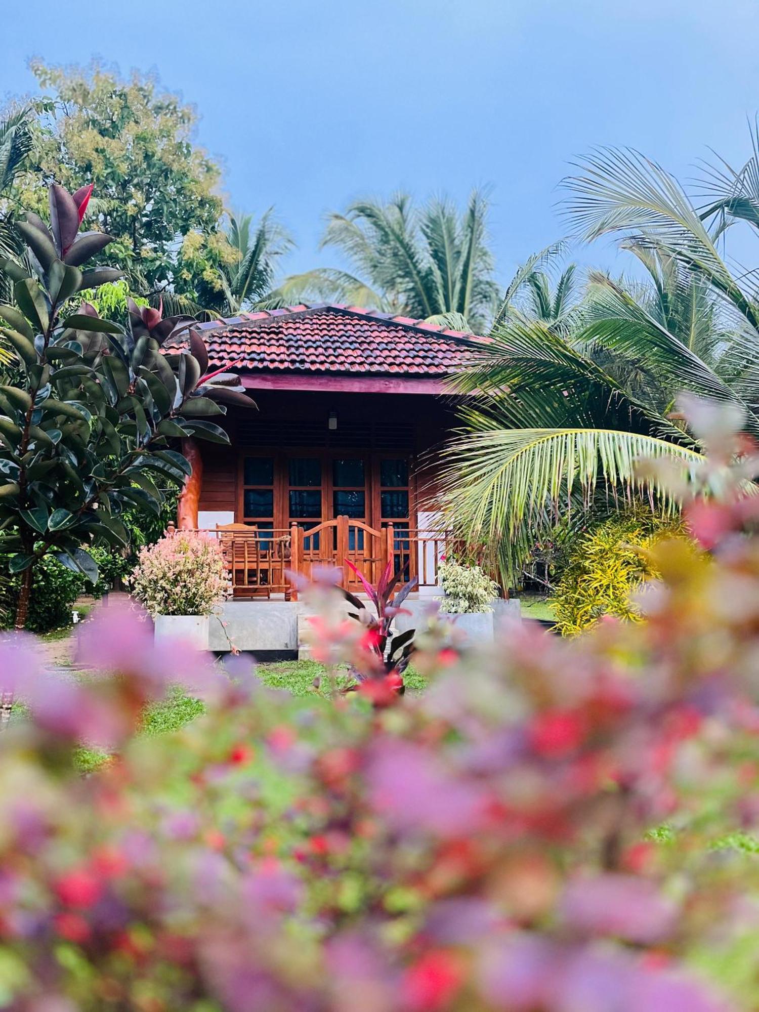 Hanguk Lanka Lagoon Villa แทนกาลเล ภายนอก รูปภาพ