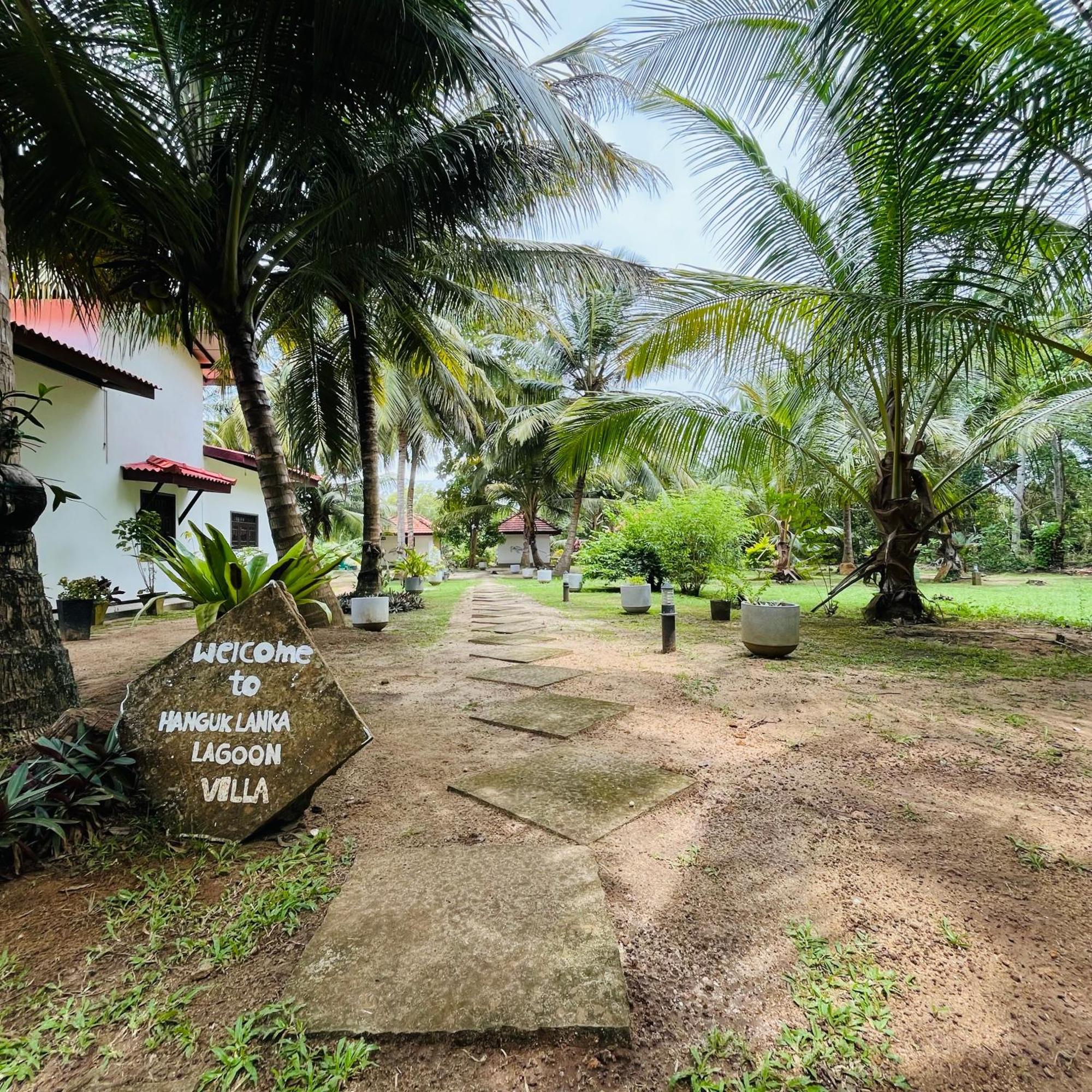 Hanguk Lanka Lagoon Villa แทนกาลเล ภายนอก รูปภาพ