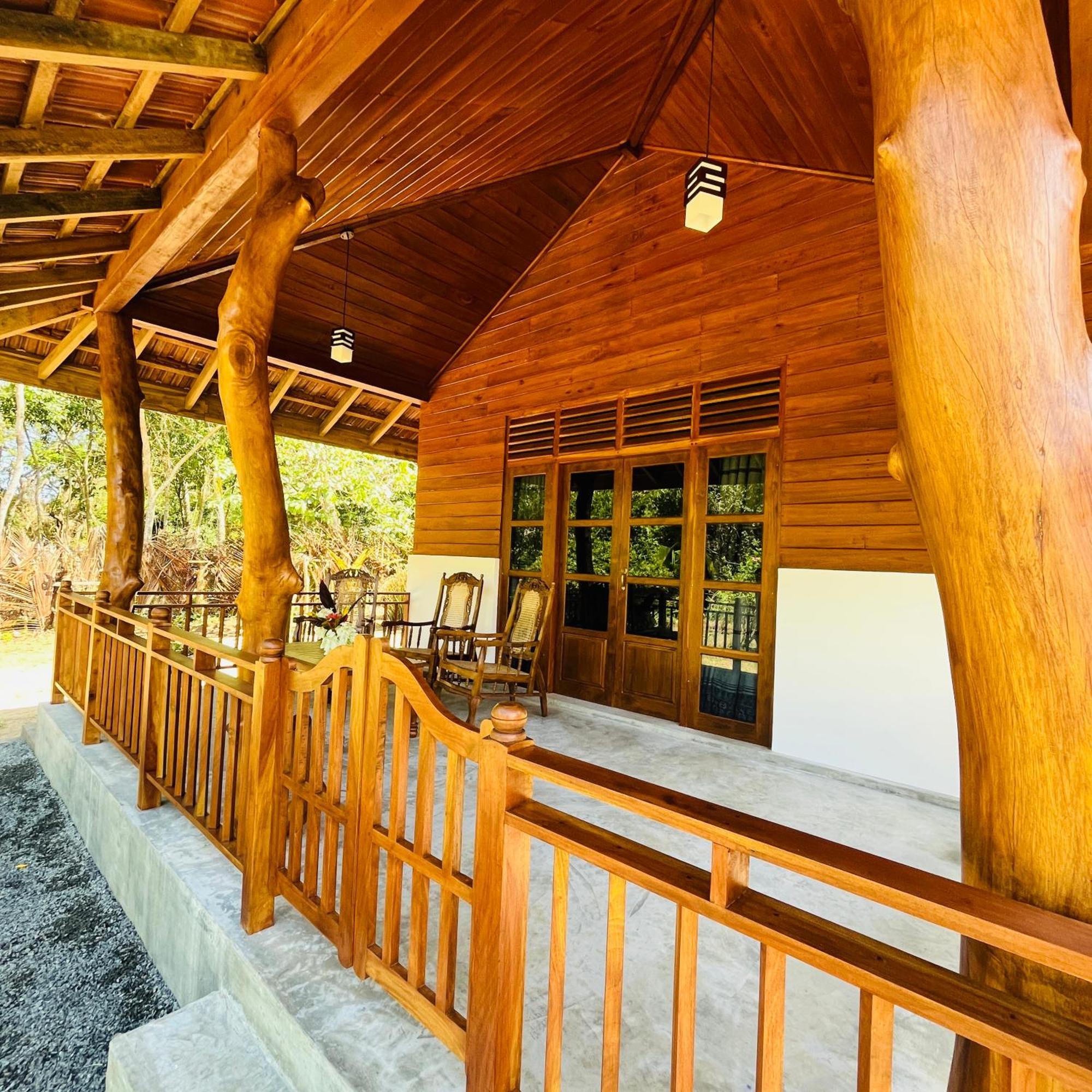 Hanguk Lanka Lagoon Villa แทนกาลเล ภายนอก รูปภาพ