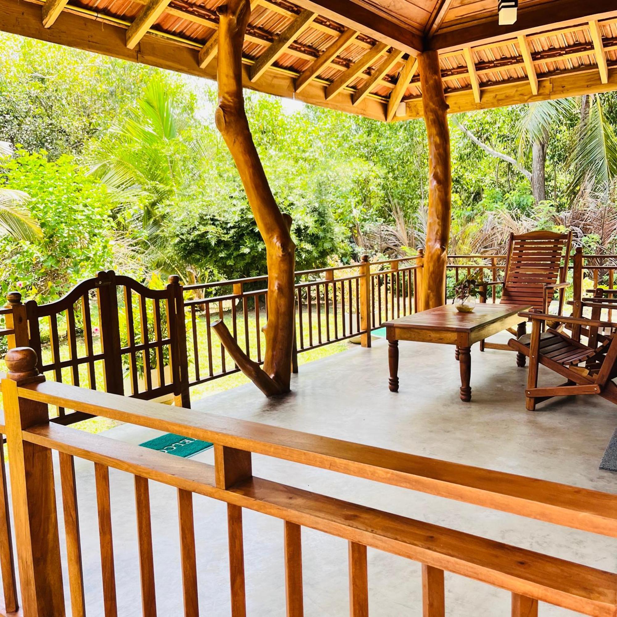 Hanguk Lanka Lagoon Villa แทนกาลเล ภายนอก รูปภาพ