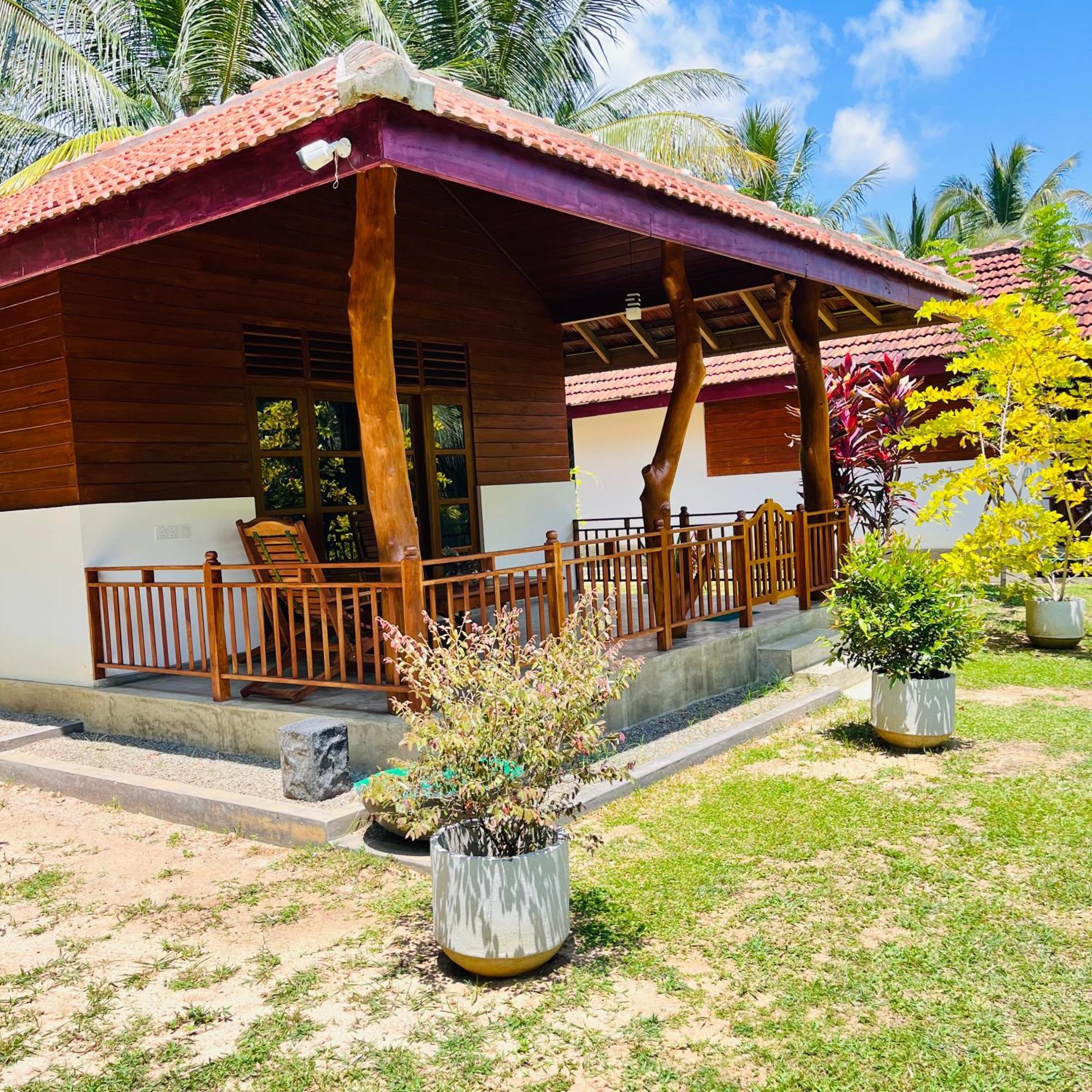 Hanguk Lanka Lagoon Villa แทนกาลเล ภายนอก รูปภาพ