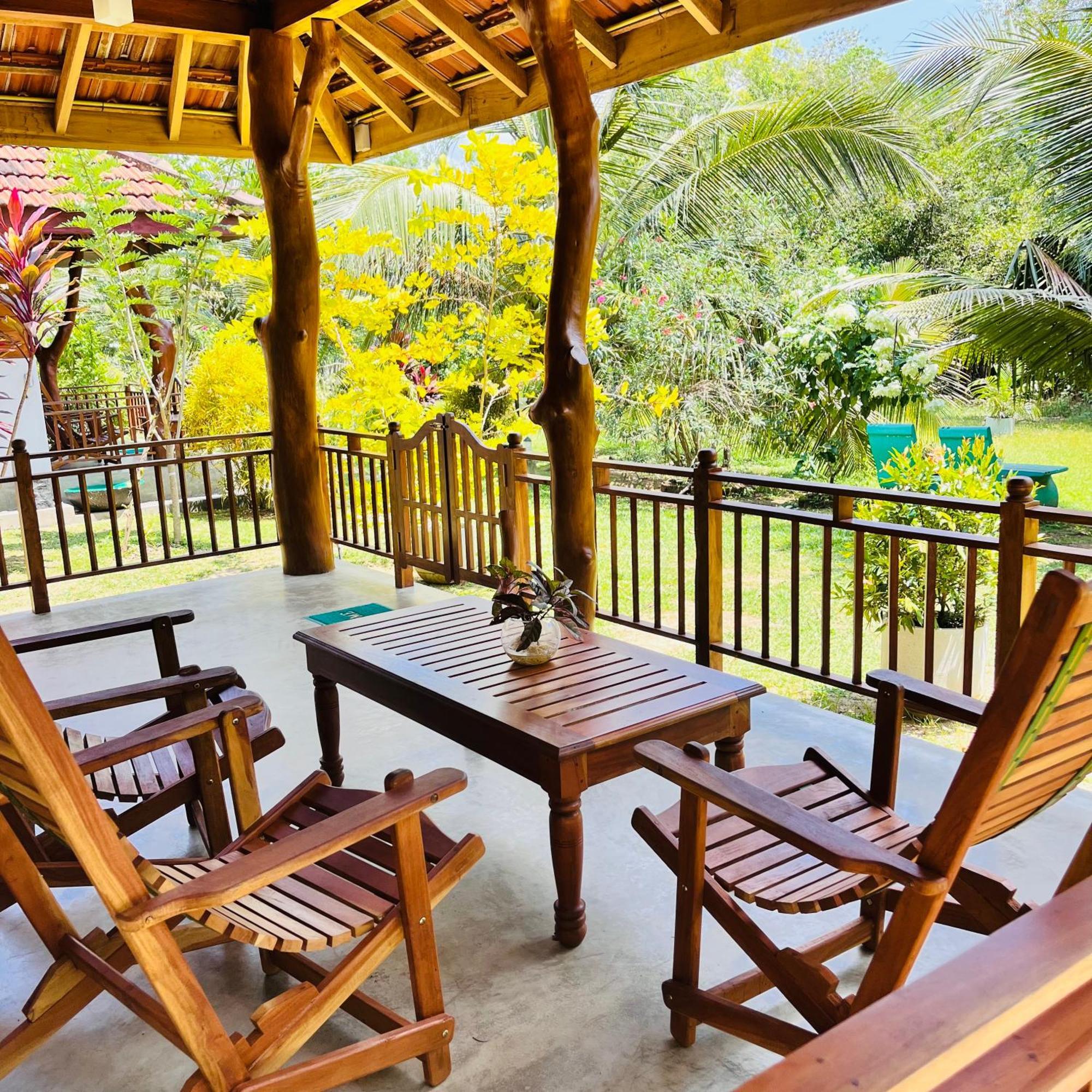 Hanguk Lanka Lagoon Villa แทนกาลเล ภายนอก รูปภาพ