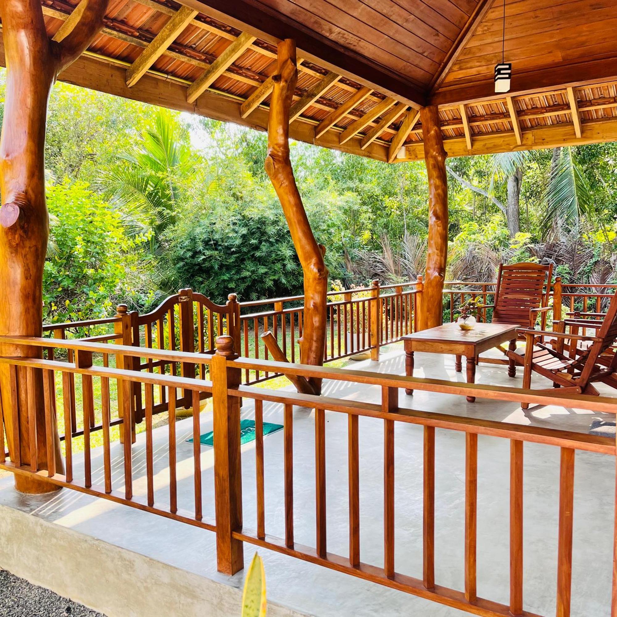 Hanguk Lanka Lagoon Villa แทนกาลเล ภายนอก รูปภาพ